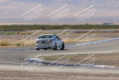 media/Oct-04-2025-OnGrid (Sat) [[44bd565ffa]]/Yellow Group/Grapevine/